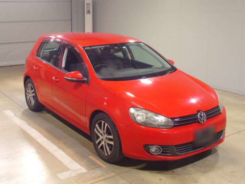 2010 Volkswagen Golf 1KCAX[2]