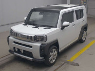 2021 Daihatsu TAFT