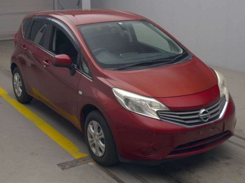 2013 Nissan Note E12[2]