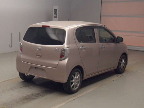 2015 Daihatsu Mira es LA300S[1]