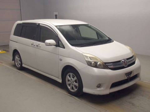 2012 Toyota Isis ZGM10W[2]