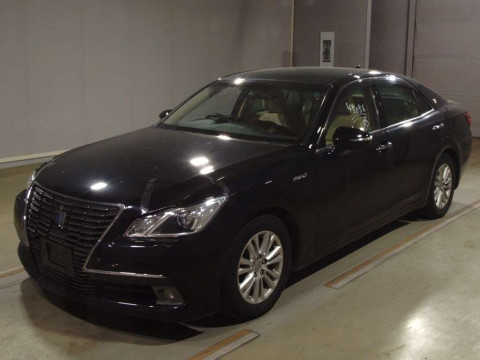 2013 Toyota Crown Hybrid AWS210[0]