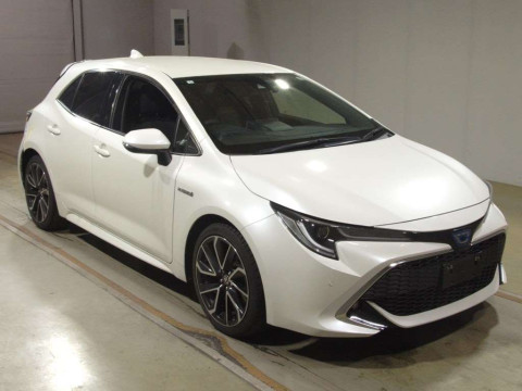 2018 Toyota Corolla Sports ZWE211H[2]