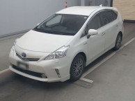 2015 Toyota Prius alpha