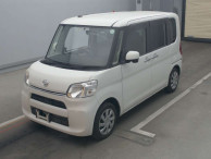 2016 Daihatsu Tanto