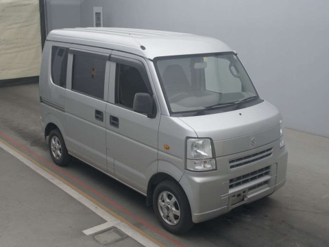 2010 Suzuki Every DA64V[2]