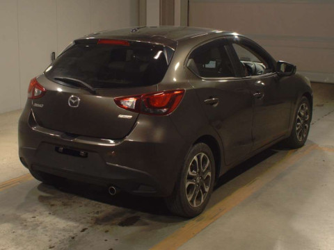 2015 Mazda Demio DJ5FS[1]