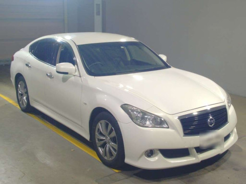 2014 Nissan Fuga Y51[1]