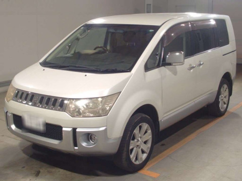 2011 Mitsubishi Delica D5 CV5W[0]