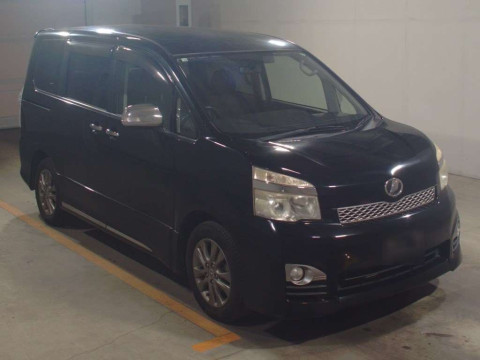 2012 Toyota Voxy ZRR70W[2]