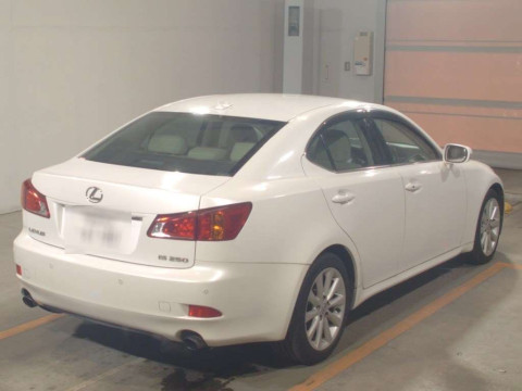 2008 Lexus IS GSE20[1]