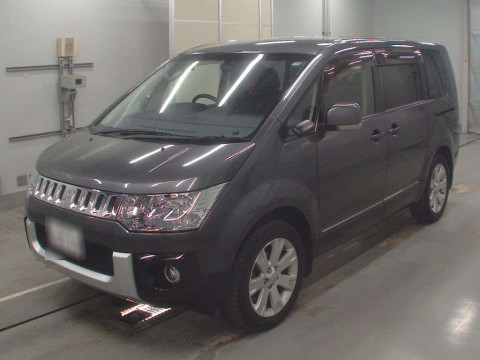 2015 Mitsubishi Delica D5 CV2W[0]