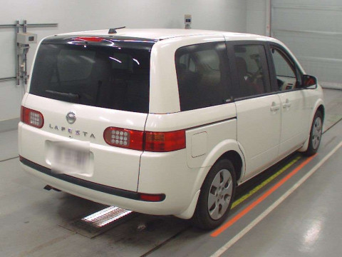 2006 Nissan Lafesta B30[1]