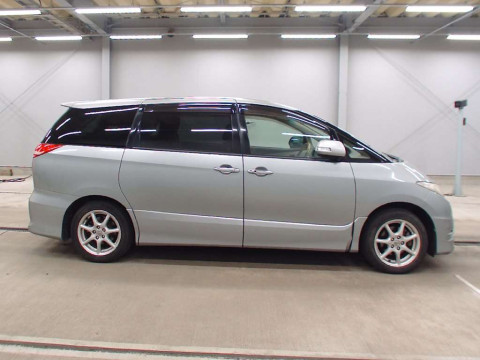 2008 Toyota Estima ACR50W[2]