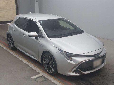 2018 Toyota Corolla Sports ZWE211H[2]