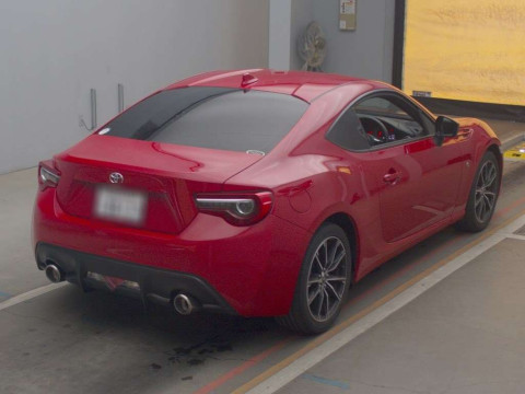 2021 Toyota 86 ZN6[1]