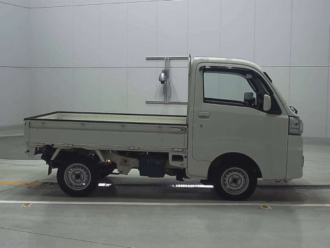 2019 Daihatsu Hijet Truck S500P[2]