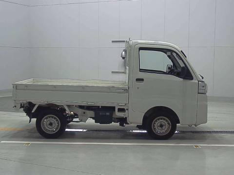 2020 Daihatsu Hijet Truck S500P[2]