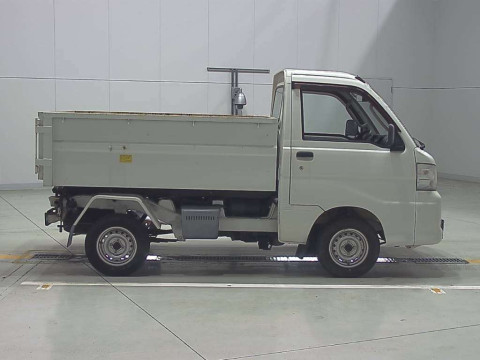 2013 Daihatsu Hijet Truck S201P[2]