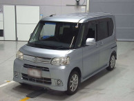 2013 Daihatsu Tanto