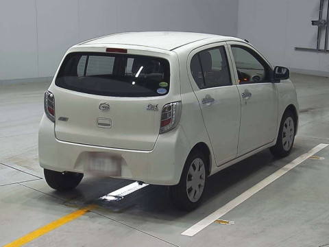 2014 Daihatsu Mira es LA300S[1]