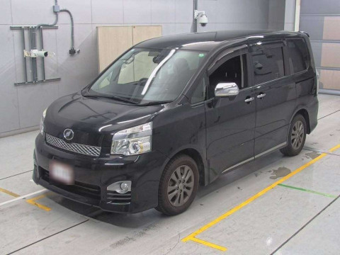 2013 Toyota Voxy ZRR70W[0]