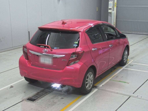 2014 Toyota Vitz KSP130[1]