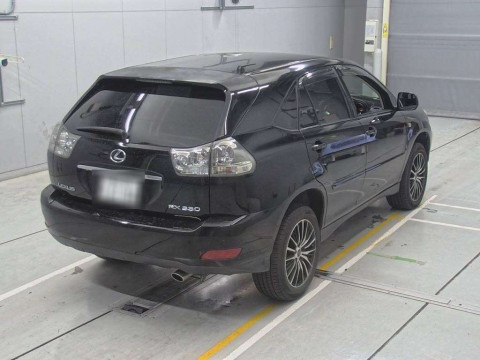 2005 Toyota Harrier MCU31W[1]