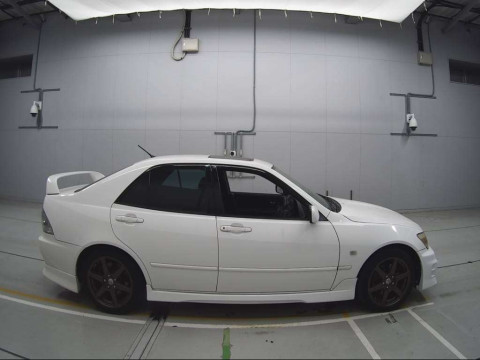 2000 Toyota Altezza SXE10[2]