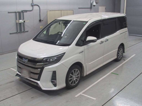 2018 Toyota Noah ZWR80W[0]