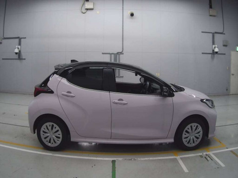 2023 Toyota YARIS MXPH10[2]