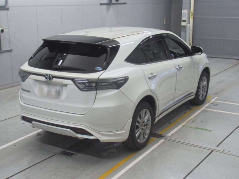 2015 Toyota Harrier ZSU60W[1]