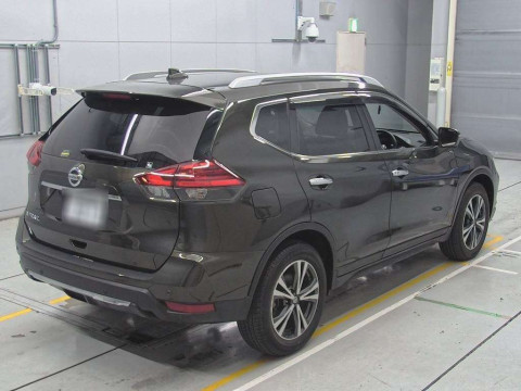 2018 Nissan X-Trail NT32[1]