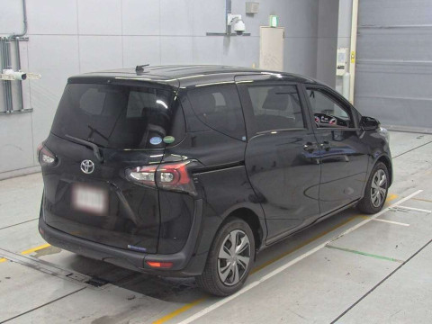 2020 Toyota Sienta NSP170G[1]