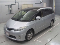 2013 Toyota Estima Hybrid