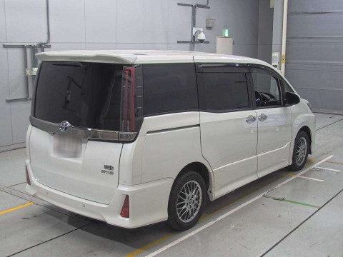 2020 Toyota Noah ZWR80W[1]