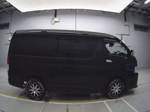 2023 Toyota Hiace Wagon TRH214W[2]