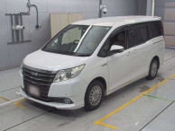 2014 Toyota Noah