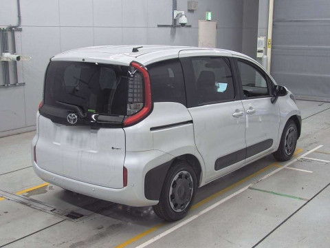 2025 Toyota Sienta MXPL10G[1]