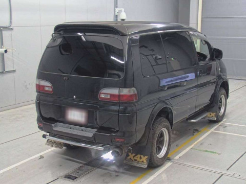 2004 Mitsubishi Delica Spacegear PD6W[1]