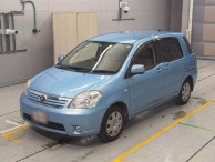 2010 Toyota Raum