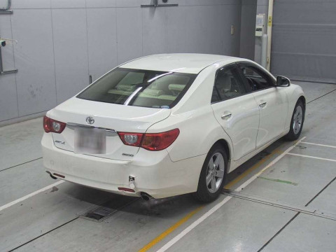 2010 Toyota Mark X GRX130[1]