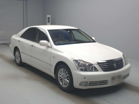 2006 Toyota Crown GRS180[2]