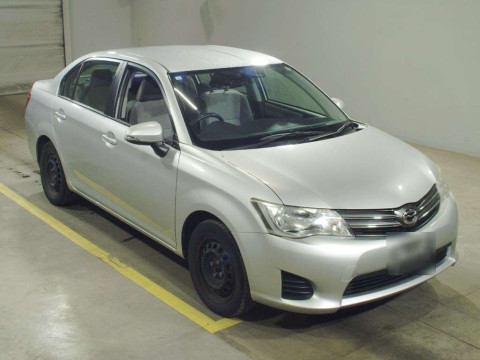 2012 Toyota Corolla Axio NZE161[2]