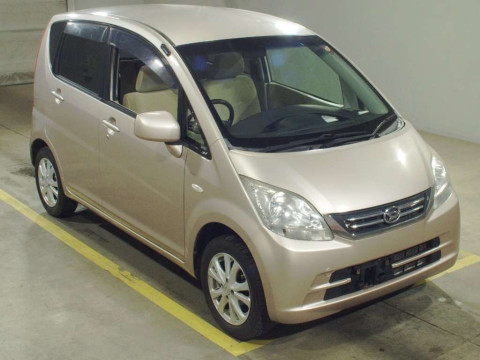 2010 Daihatsu Move L185S[2]