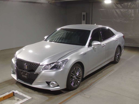 2013 Toyota Crown Hybrid AWS210[0]