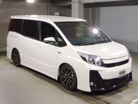 2016 Toyota Noah ZRR80W[2]