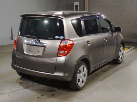 2006 Toyota Ractis NCP100[1]