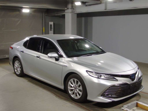 2017 Toyota Camry AXVH70[2]