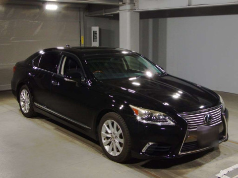 2014 Lexus LS USF40[2]